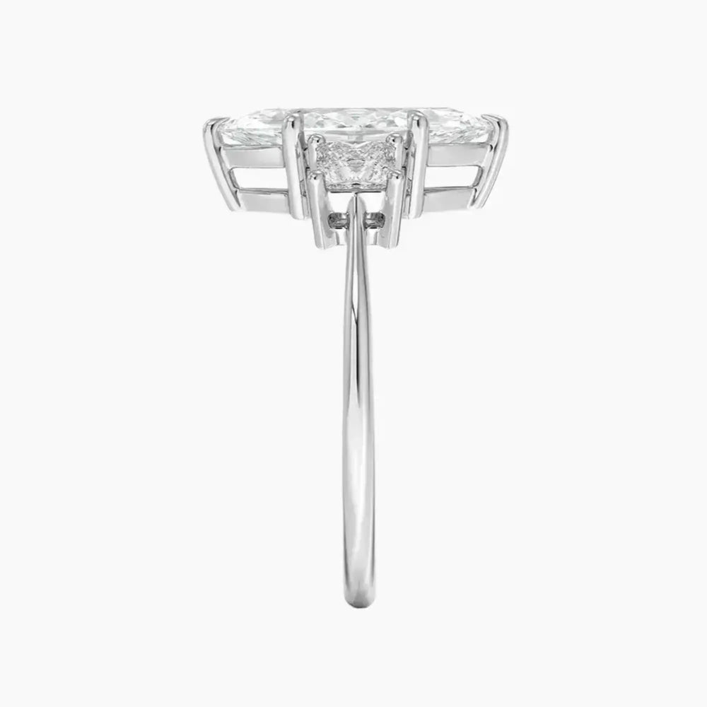#18K White Gold