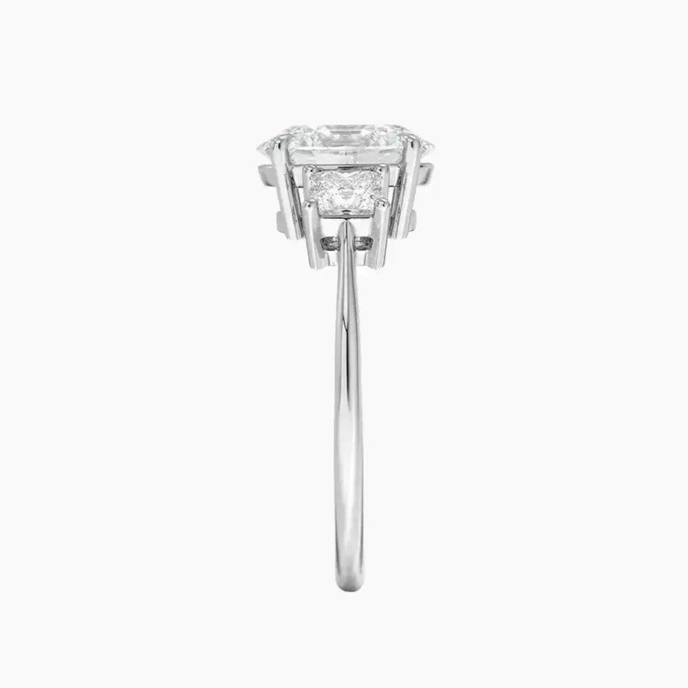 #18K White Gold