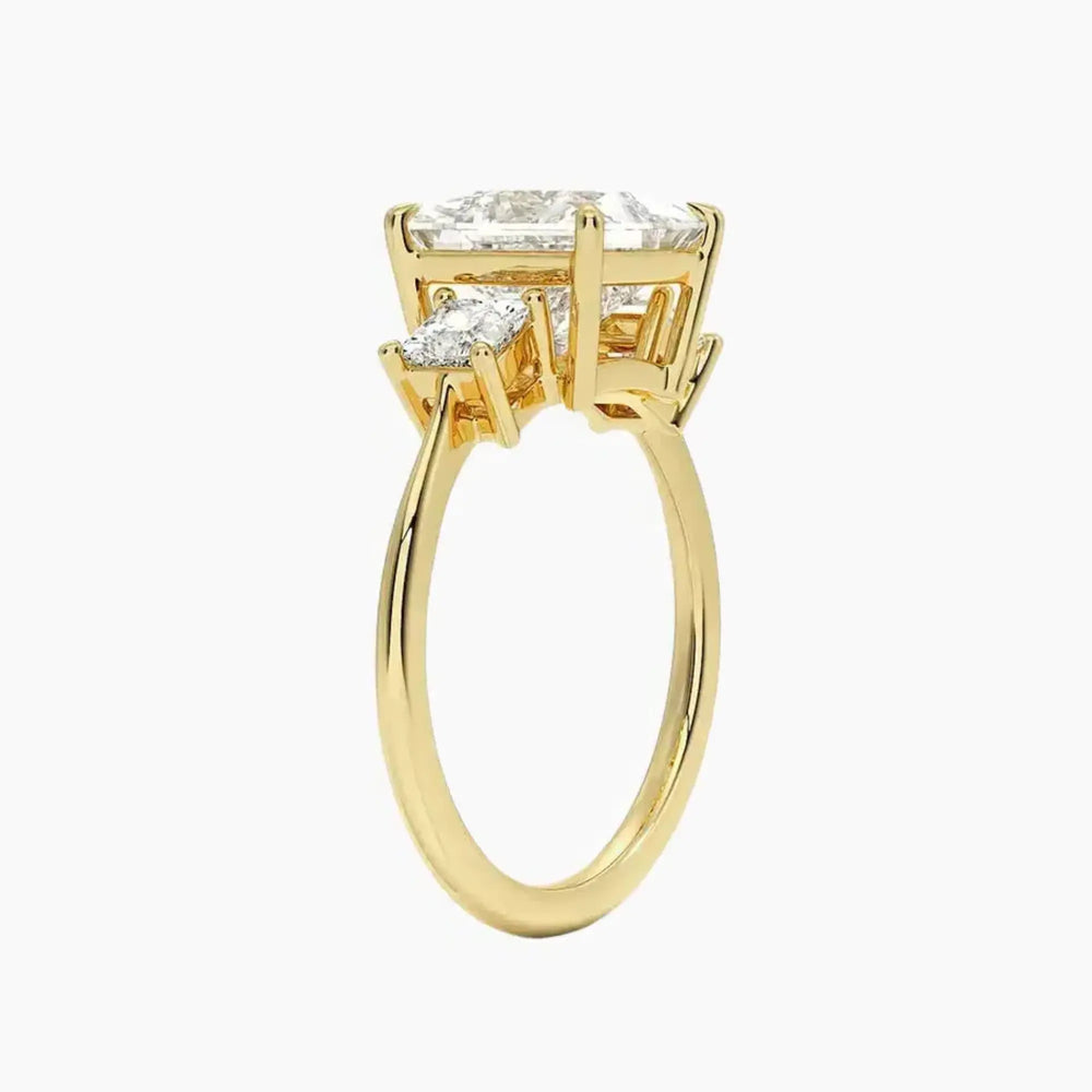 #18K Yellow Gold
