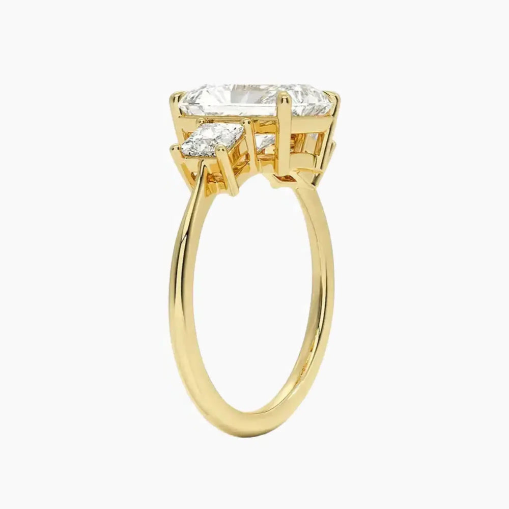 #18K Yellow Gold