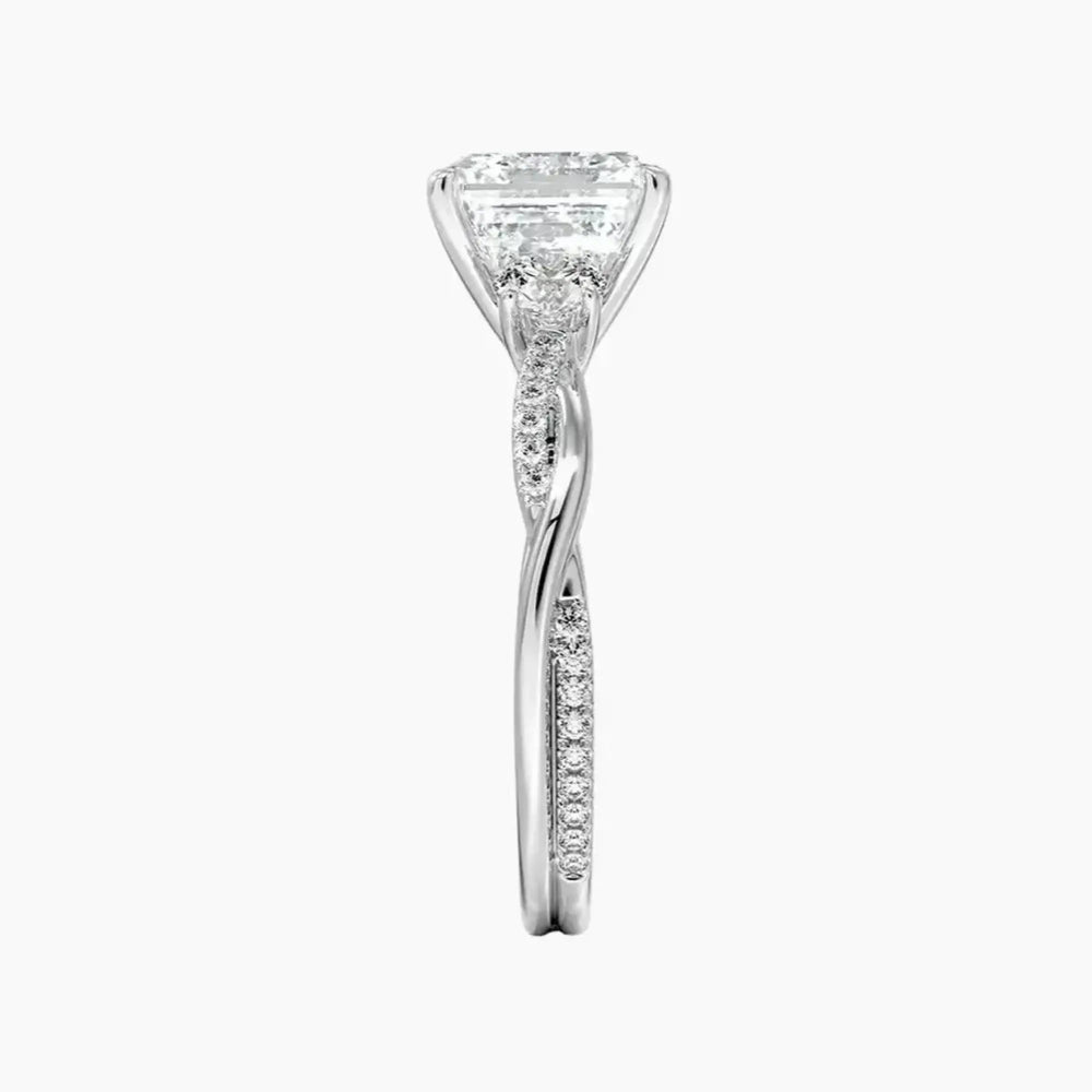 #18K White Gold