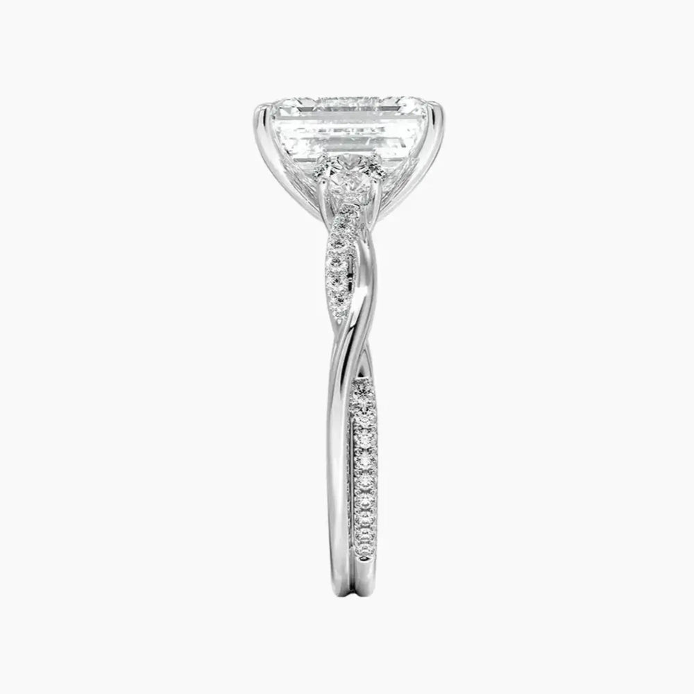 #18K White Gold