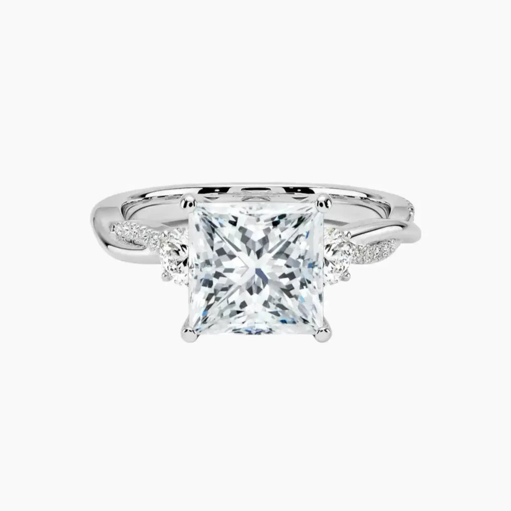#18K White Gold