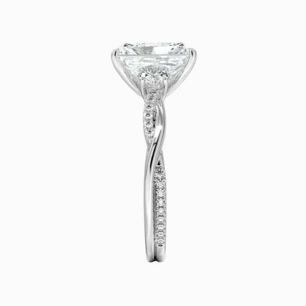 #18K White Gold