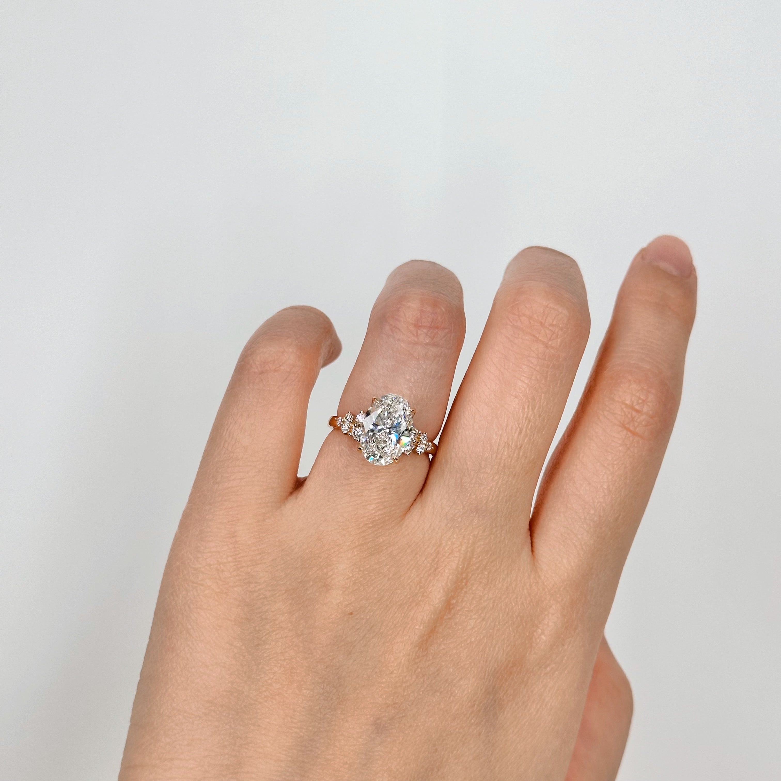 3.12ct G VS1 Oval Lab Grown Diamond Engagement Ring