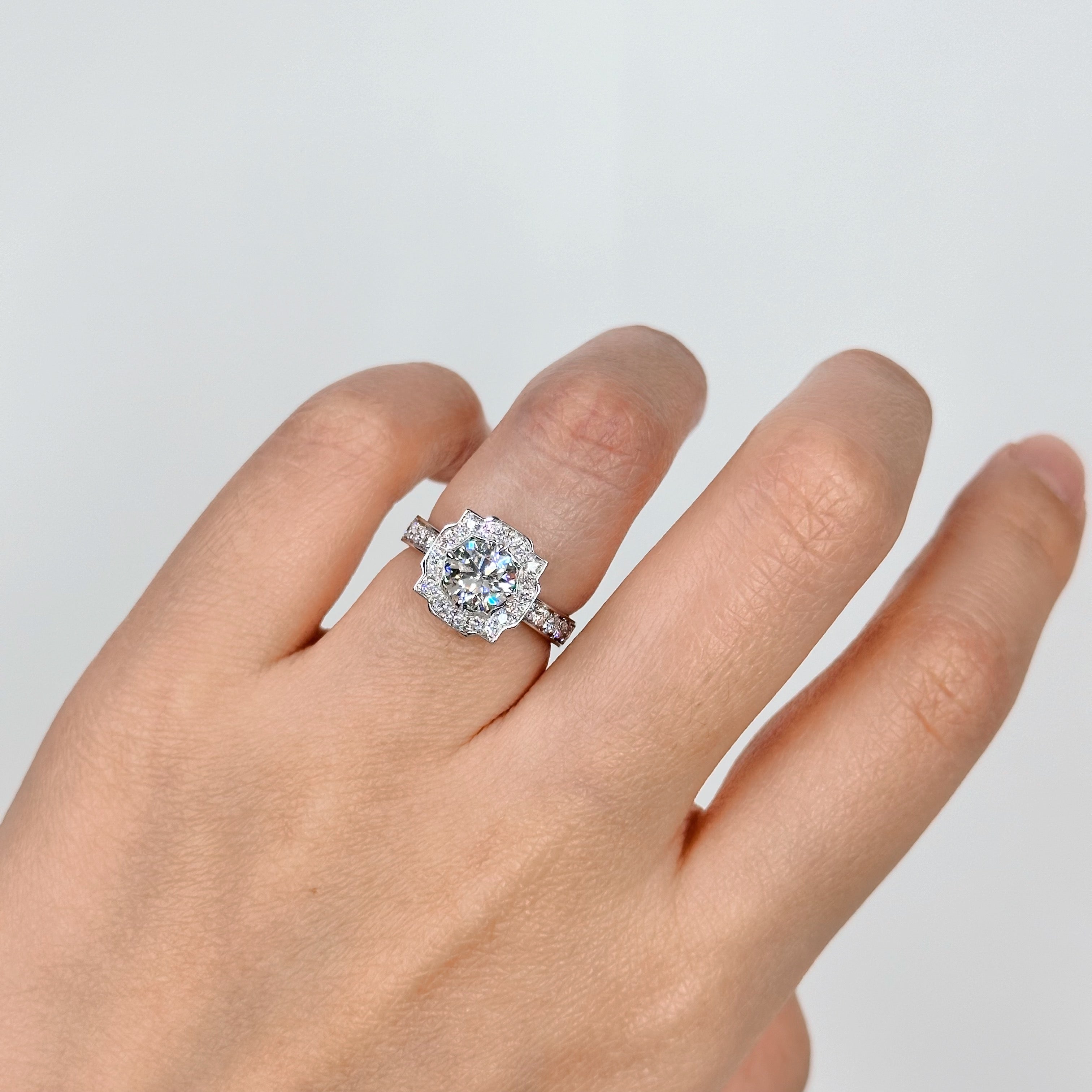 1.03ct E VVS2 Round Halo Lab Grown Diamond Engagement Ring