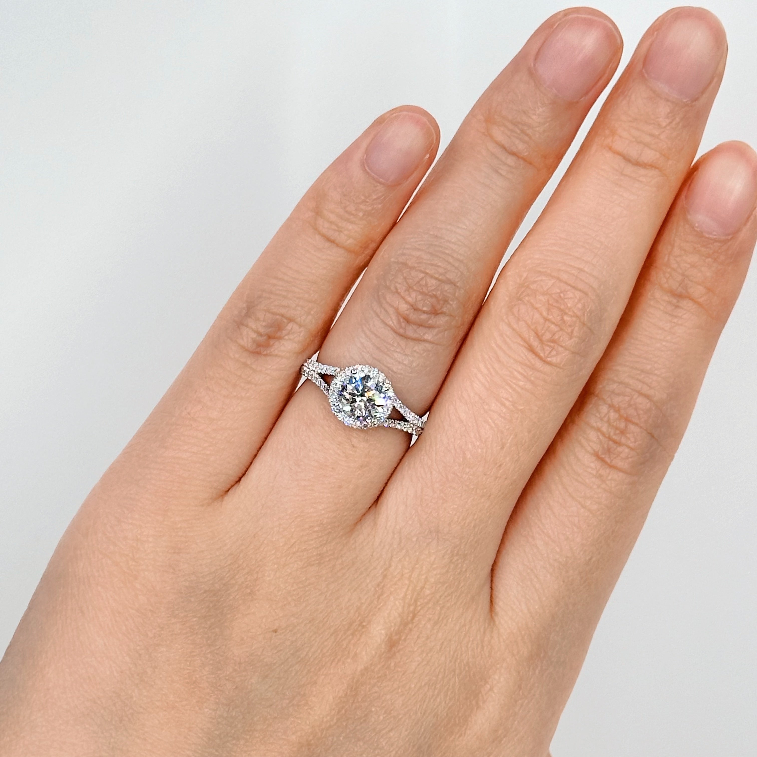 1.01ct D VVS2 Round Halo Split Shank Lab Grown Diamond Engagement Ring | Zephyrine