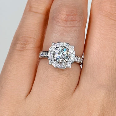 1.03ct E VVS2 Round Halo Lab Grown Diamond Engagement Ring