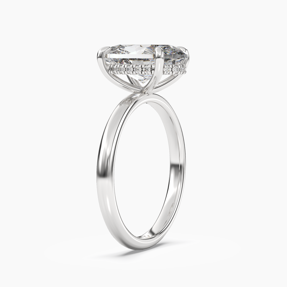 Lyric Oval