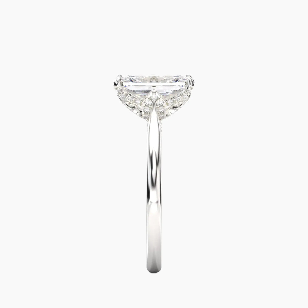 #18K White Gold