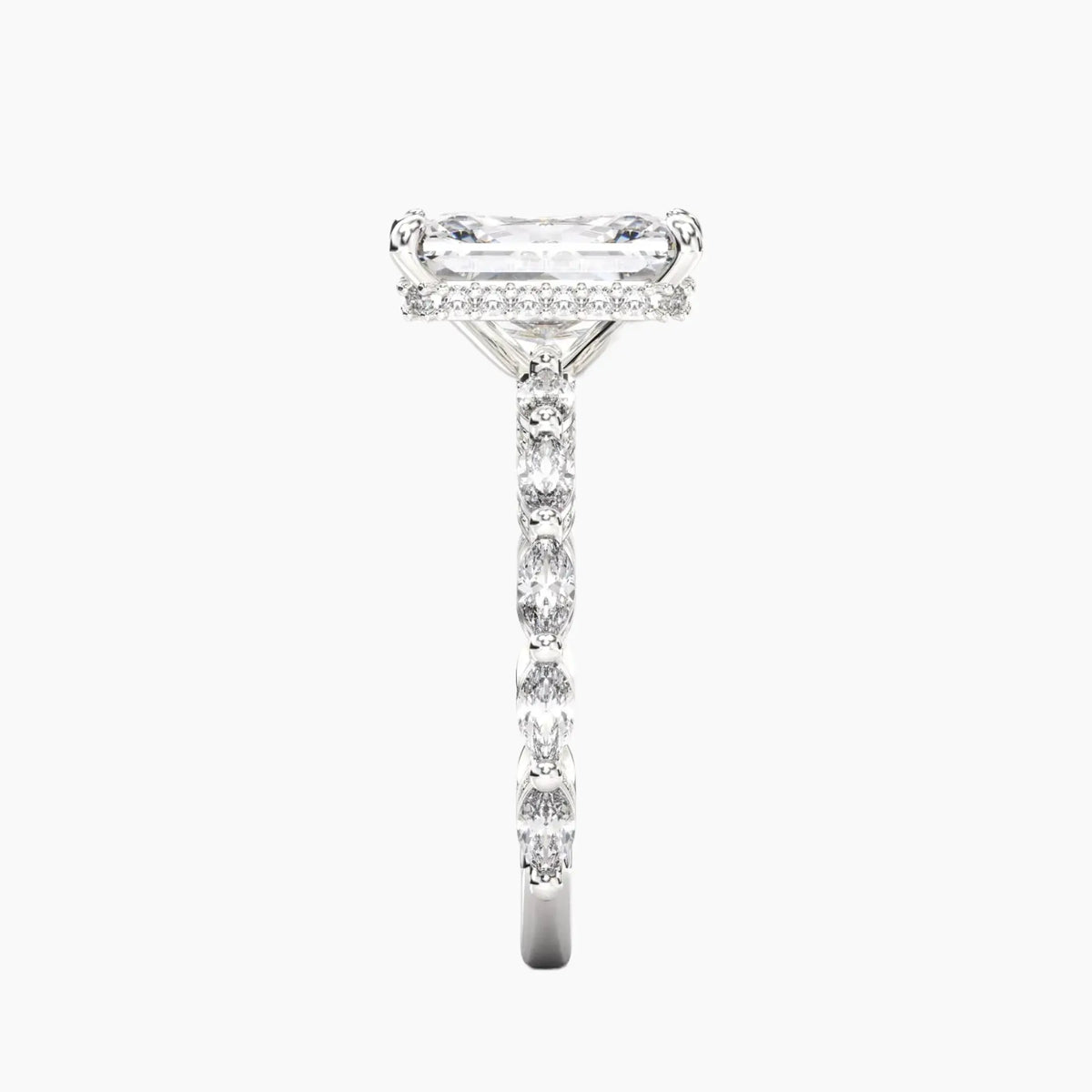 #18K White Gold