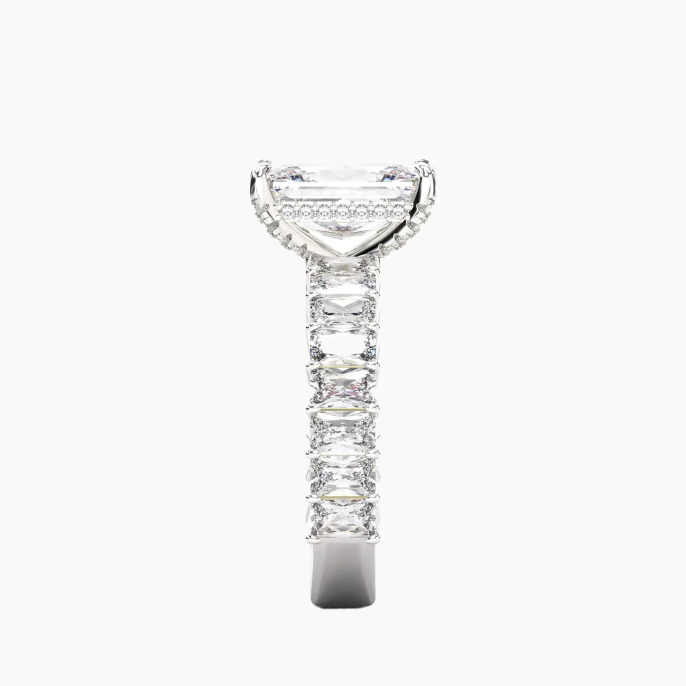 #18K White Gold