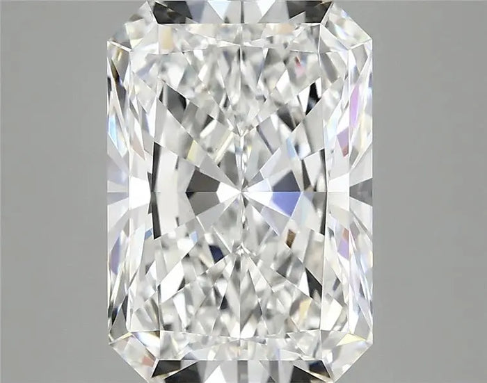 4.09 Carat · RADIANT · E · VVS2 · IGI · Excellent Cut