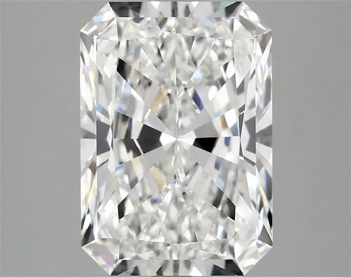 3.08 Carat · RADIANT · E · VVS2 · IGI · Excellent Cut