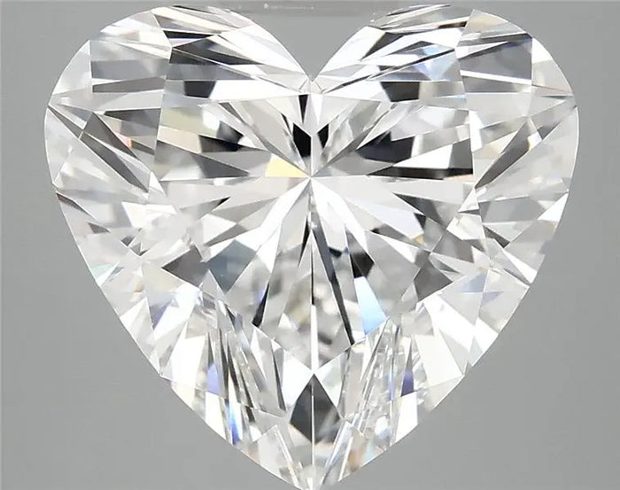 5.59 Carat · HEART · E · VVS2 · IGI · Excellent Cut