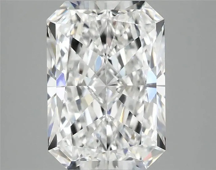3.93 Carat · RADIANT · E · VVS2 · IGI · Excellent Cut