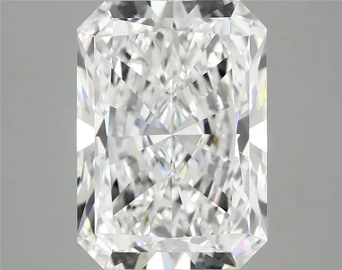 4.17 Carat · RADIANT · D · VVS2 · IGI · Excellent Cut