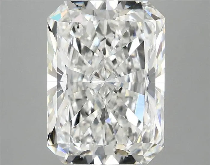 4.08 Carat · RADIANT · E · VVS2 · IGI · Excellent Cut