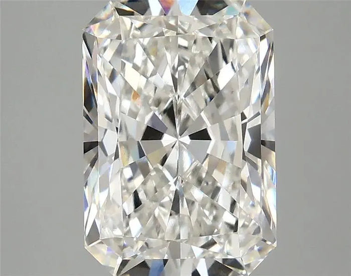 3.07 Carat · RADIANT · F · VVS2 · IGI · Excellent Cut