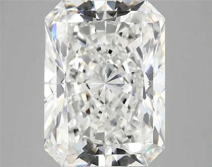 4.08 Carat · RADIANT · E · VVS2 · IGI · Excellent Cut
