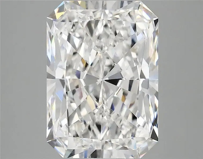 4.08 Carat · RADIANT · E · VVS2 · IGI · Excellent Cut