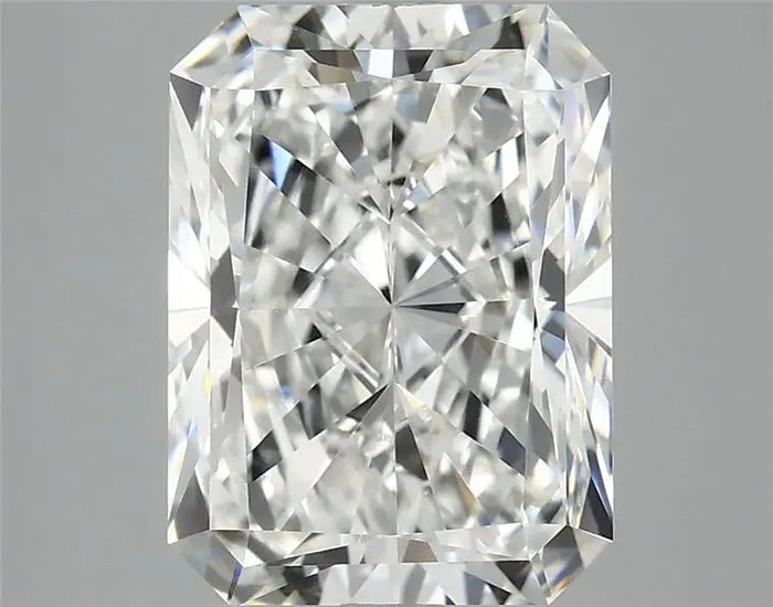 4.09 Carat · RADIANT · E · VVS2 · IGI · Excellent Cut