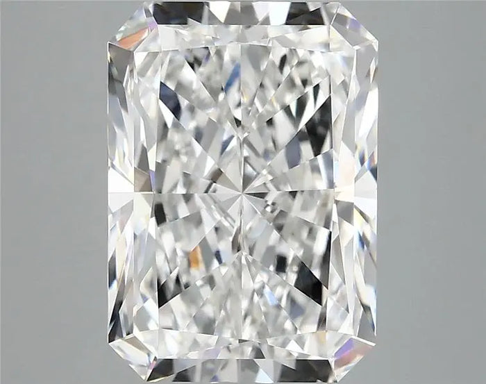 4.02 Carat · RADIANT · E · VVS2 · IGI · Excellent Cut