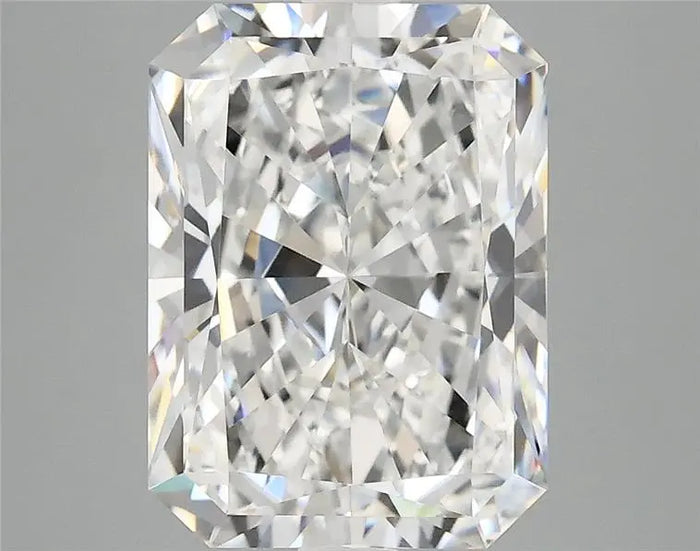4.09 Carat · RADIANT · E · VVS2 · IGI · Excellent Cut