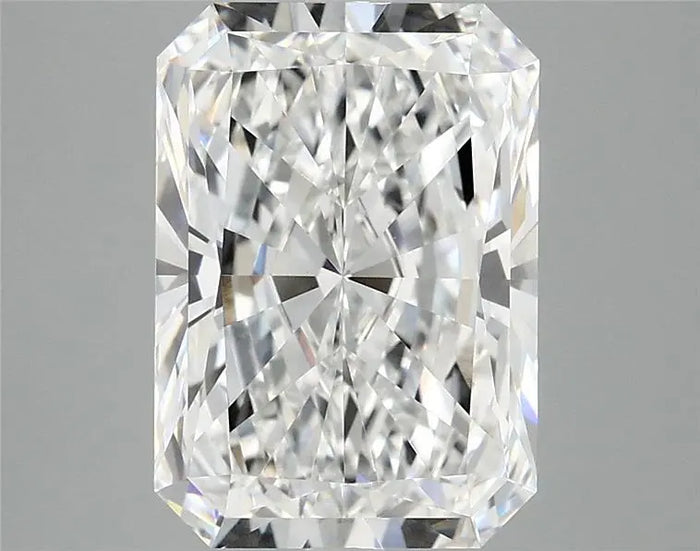 4.07 Carat · RADIANT · D · VVS2 · IGI · Excellent Cut
