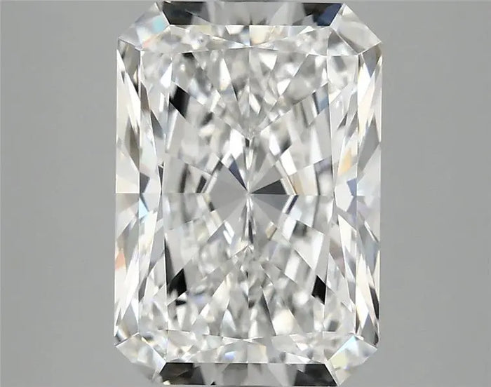 3.92 Carat · RADIANT · D · VVS2 · IGI · Excellent Cut