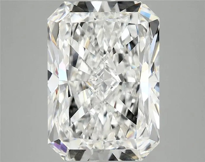 4.79 Carat · RADIANT · E · VVS2 · IGI · Excellent Cut
