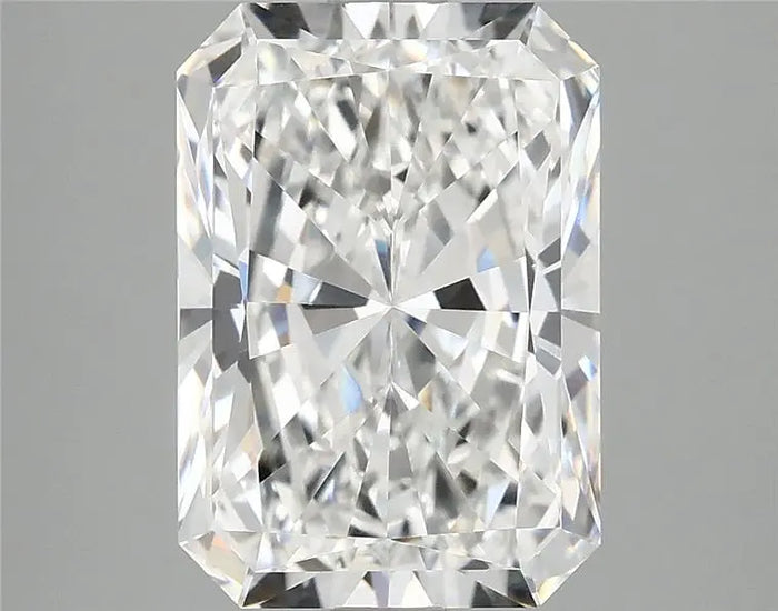 4.09 Carat · RADIANT · E · VVS2 · IGI · Excellent Cut