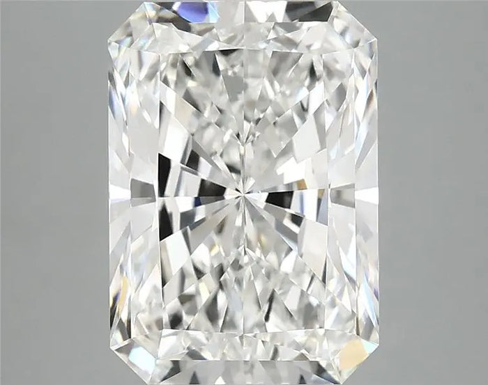 4.09 Carat · RADIANT · E · VVS2 · IGI · Excellent Cut