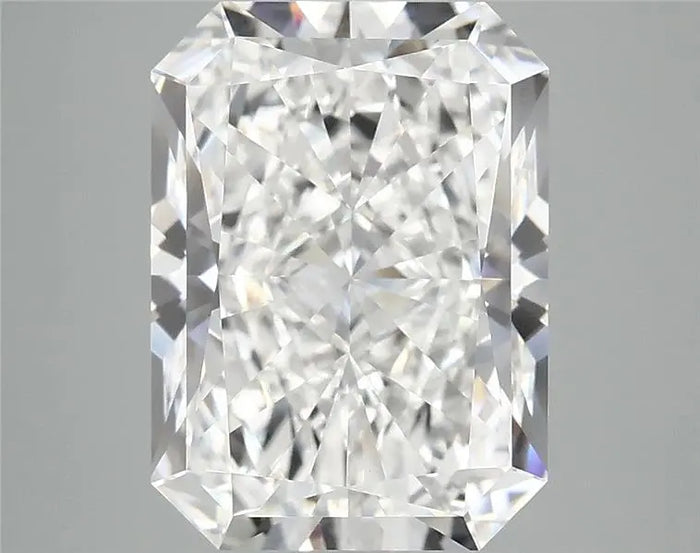 4.84 Carat · RADIANT · E · VVS2 · IGI · Excellent Cut