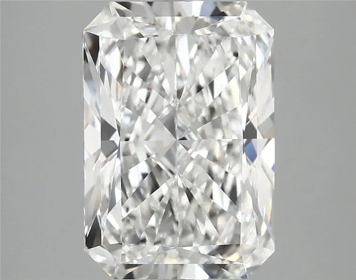 3.92 Carat · RADIANT · E · VVS2 · IGI · Excellent Cut