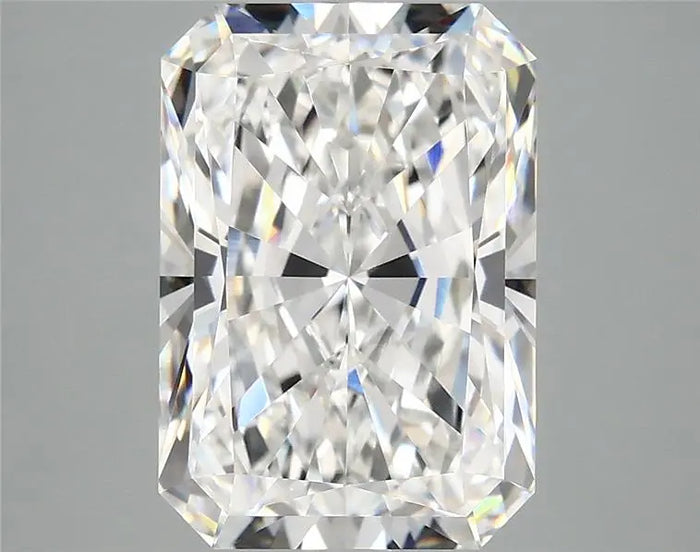4.16 Carat · RADIANT · E · VVS2 · IGI · Excellent Cut