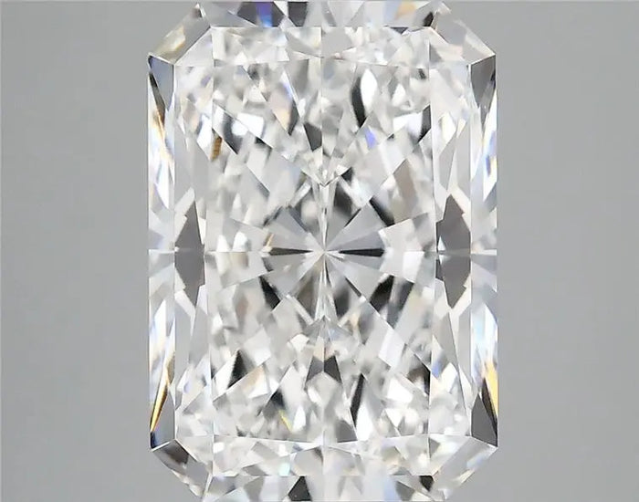 4.18 Carat · RADIANT · E · VVS2 · IGI · Excellent Cut