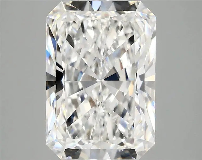 4.09 Carat · RADIANT · E · VVS2 · IGI · Excellent Cut