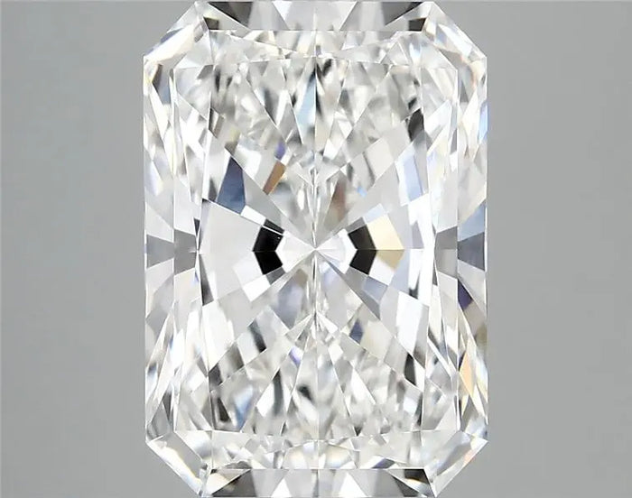 4.04 Carat · RADIANT · E · VVS2 · IGI · Excellent Cut