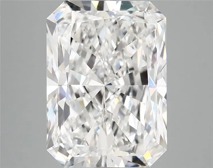 5.93 Carat · RADIANT · E · VVS2 · IGI · Excellent Cut