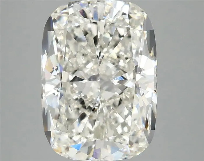 3.88 Carat · CUSHION · G · VVS2 · IGI · Excellent Cut