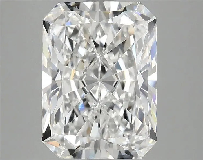 4.06 Carat · RADIANT · D · VVS2 · IGI · Excellent Cut