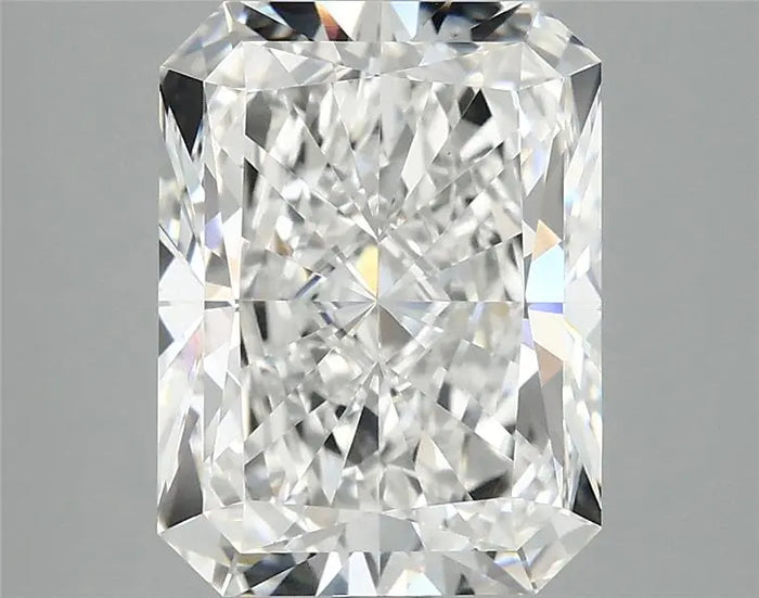 3.96 Carat · RADIANT · E · VVS2 · IGI · Excellent Cut