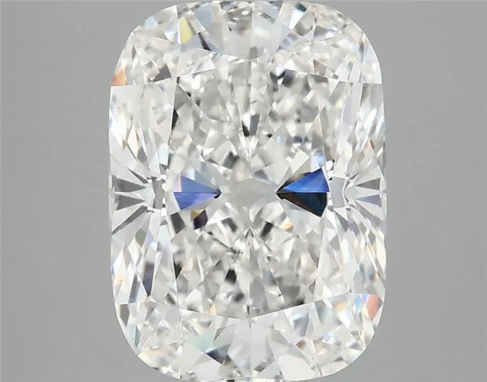 3.95 Carat · CUSHION · E · VVS2 · IGI · Excellent Cut