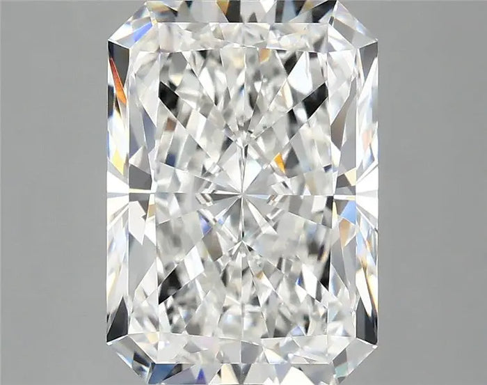 4.04 Carat · RADIANT · E · VVS2 · IGI · Excellent Cut