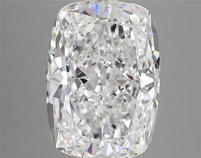 4.42 Carat · CUSHION · E · VVS2 · IGI · Excellent Cut