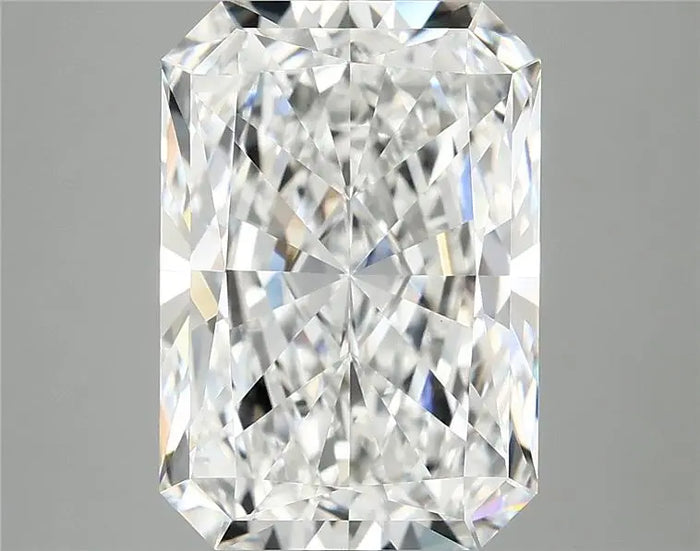 4.04 Carat · RADIANT · E · VVS2 · IGI · Excellent Cut
