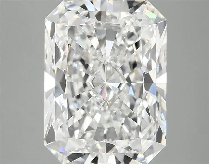 4.01 Carat · RADIANT · E · VVS2 · IGI · Excellent Cut