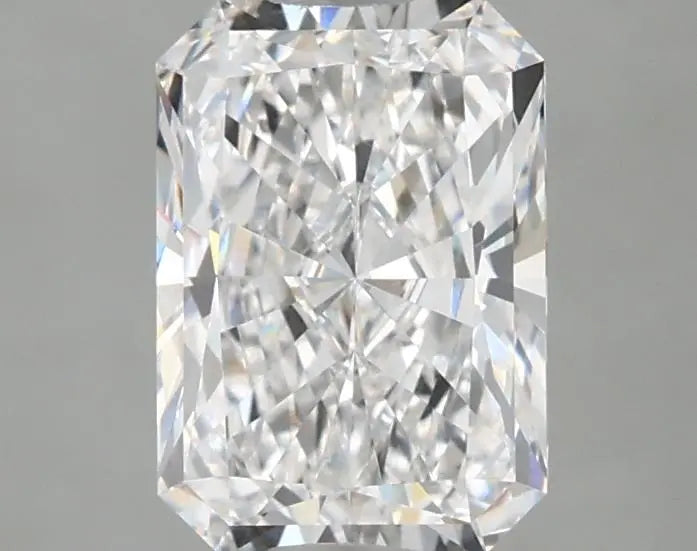 1.66 Carat · RADIANT · E · VVS2 · IGI · Excellent Cut