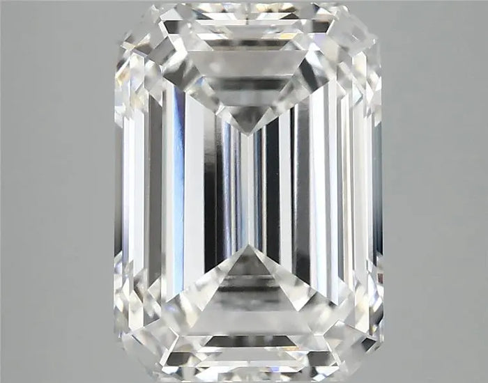 4.86 Carat · EMERALD · E · VVS2 · IGI · Excellent Cut